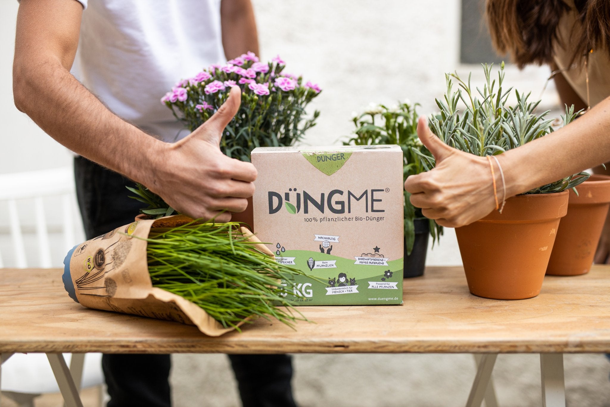 Bio-Pellets als universeller Naturdünger: Organischer Bio-Dünger für vielfältige Gartenanwendungen.